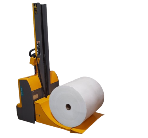 01_-_ERP_S50_holding_roll_lowered_against_pallet-removebg-preview-1-e1784829634620
