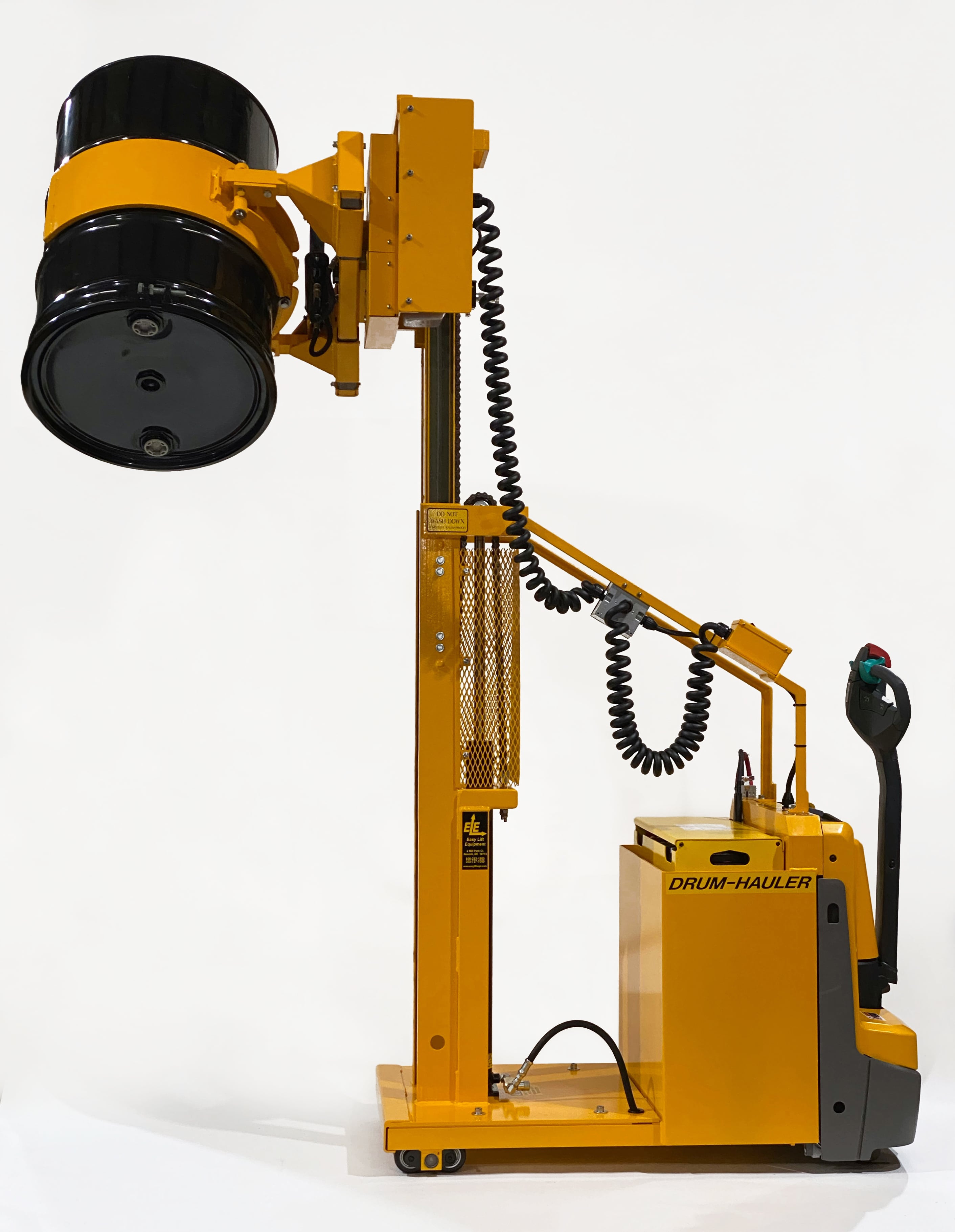 03-Drum-Hauler-with-2-stage-Mast-and-CR-Clamp-steel-drum-in-pour-position-min