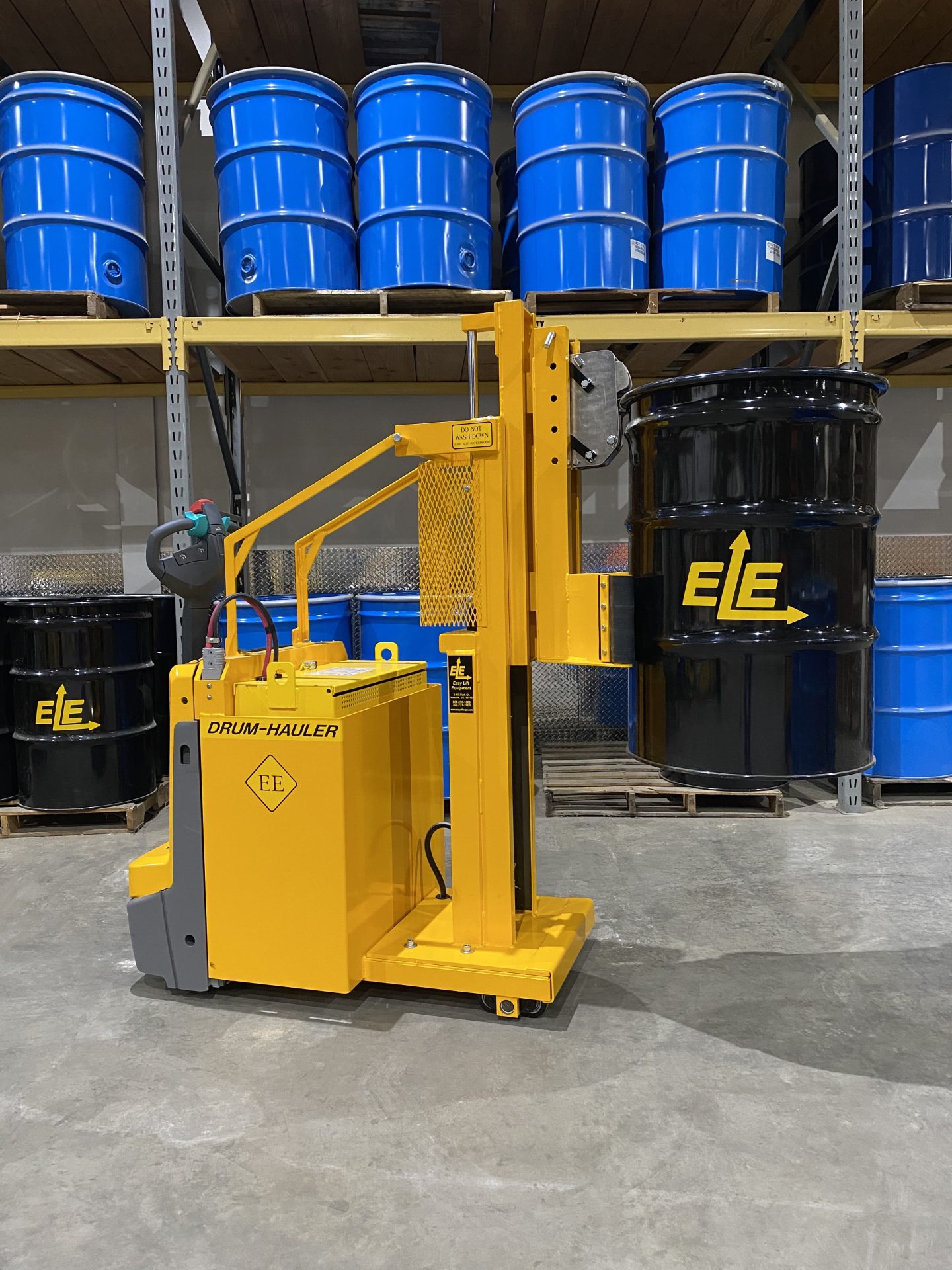 01-DH800-EE-with-EG3SRC-and-steel-drum-raised-min