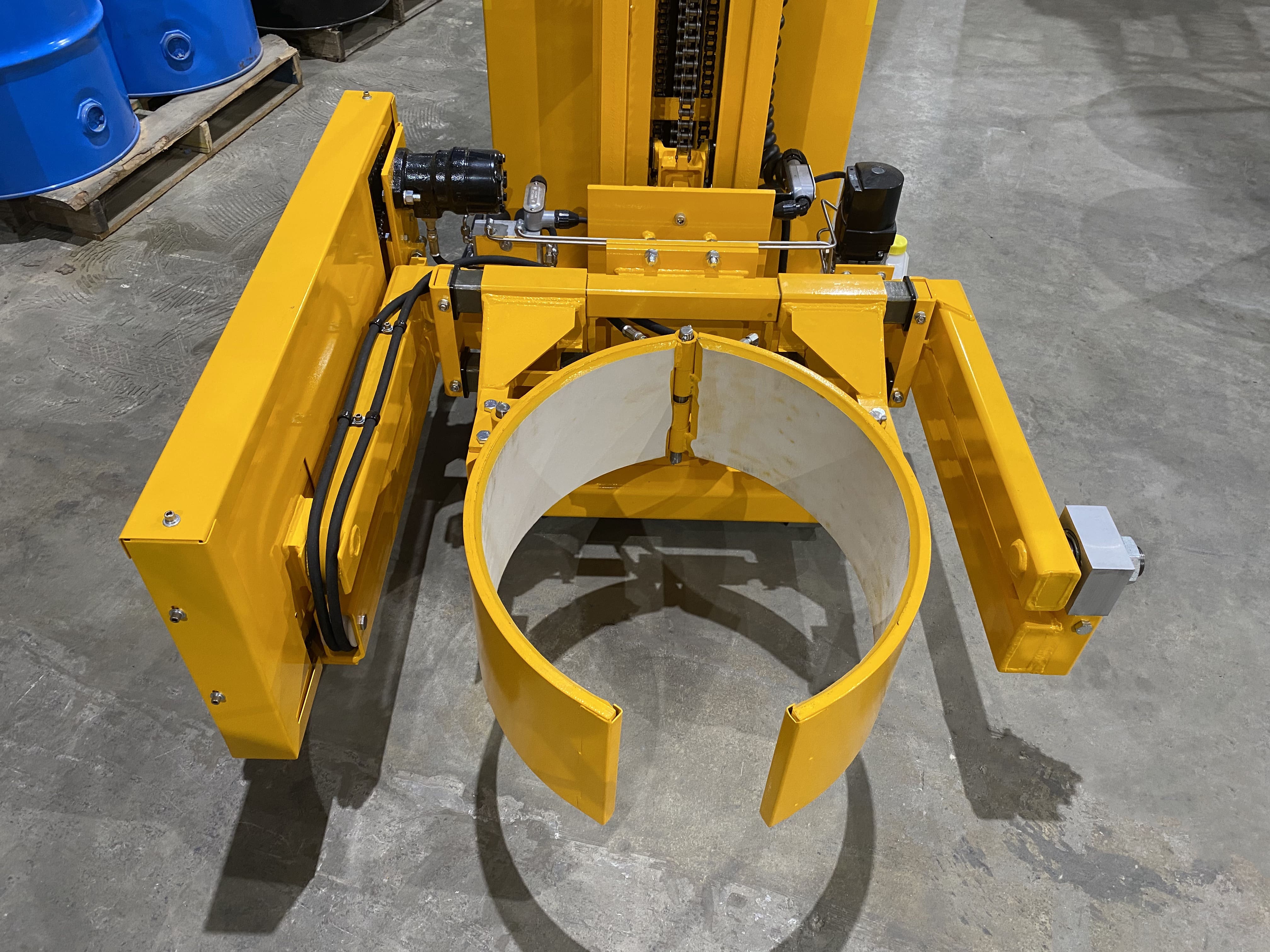 04-DH-with-FCR-Clamp-Closed-min