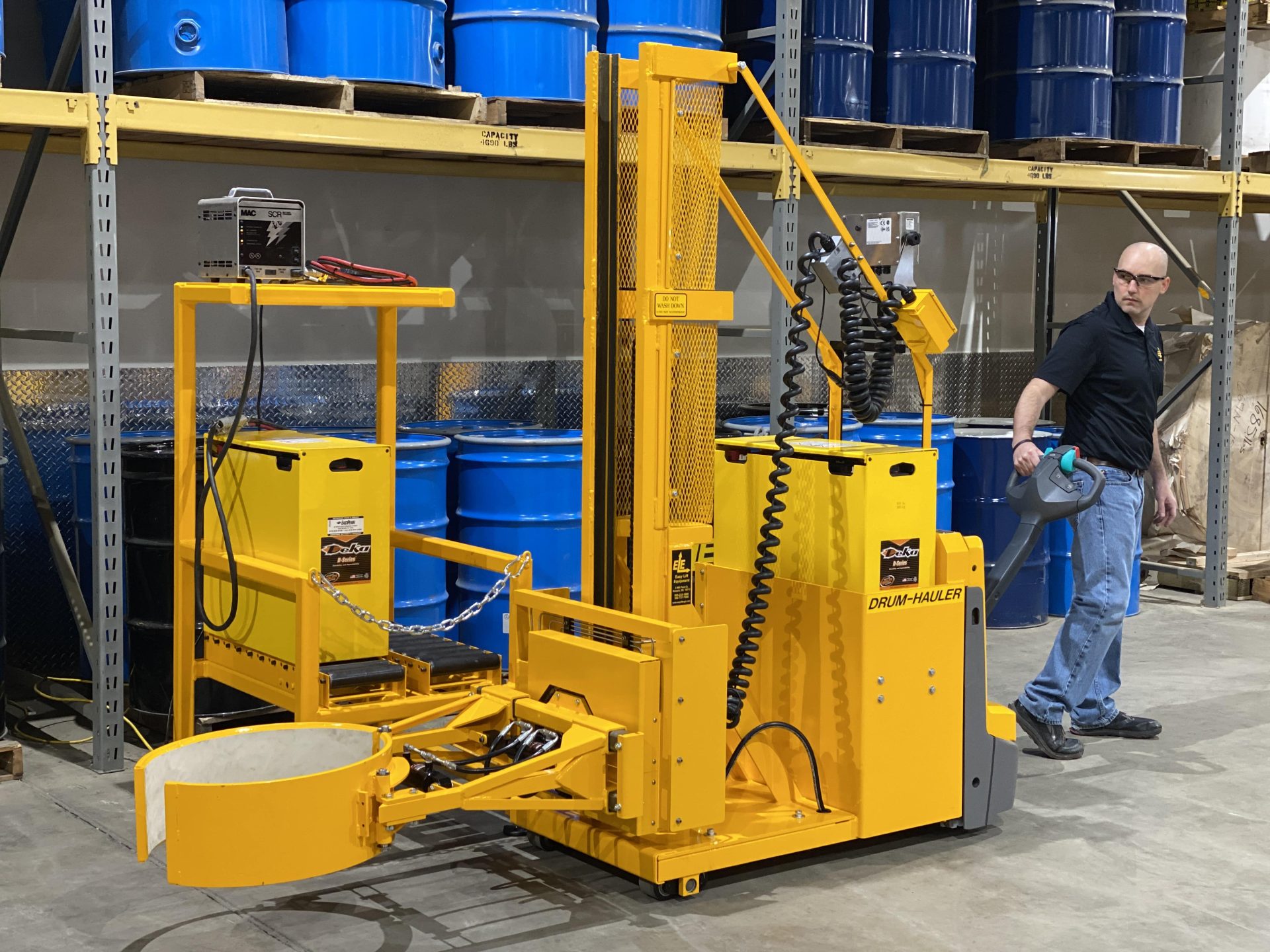 05-Battery-Roll-Out-Tray-with-Stand-min