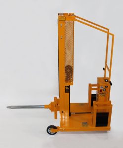 01-ER-Roll-Manipulator-with-RP-and-CB-Base-Frame