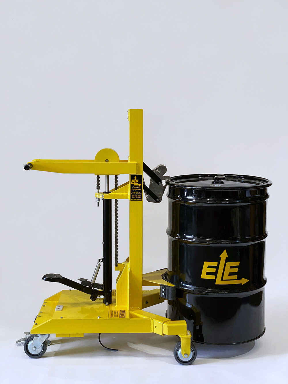 01-Ergo-SL-foot-pump-with-EG1-SRC-option-and-steel-drum