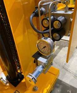 04-Roll-Hauler-with-Adjustable-Clamping-Pressure-closeup
